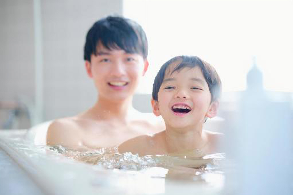 追い焚き配管の徹底清掃で清潔なお風呂時間を|東京都品川区・港 追い焚き配管の徹底清掃で清潔なお風呂時間を|東京都品川区・港
