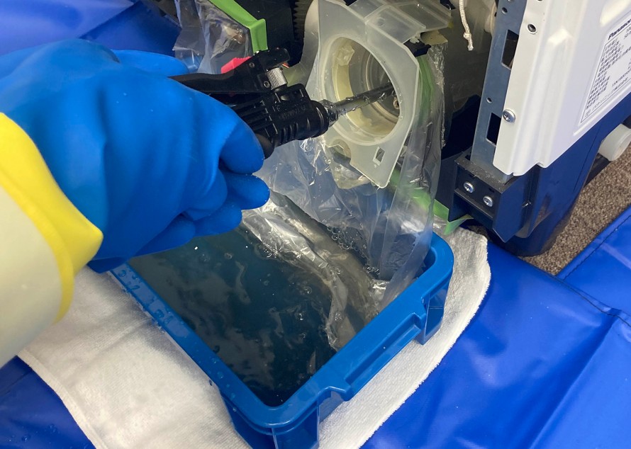 99c626dbb3213ae22375a81c2e19bd09